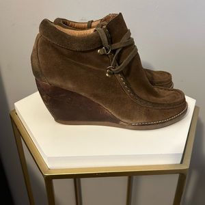 Wallabee Wedge Tie-up Boot, Gently Worn, Size 10